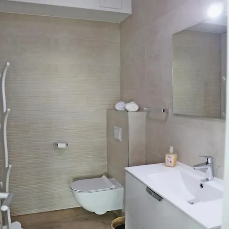 Rusmarin Premium * 科尔丘拉